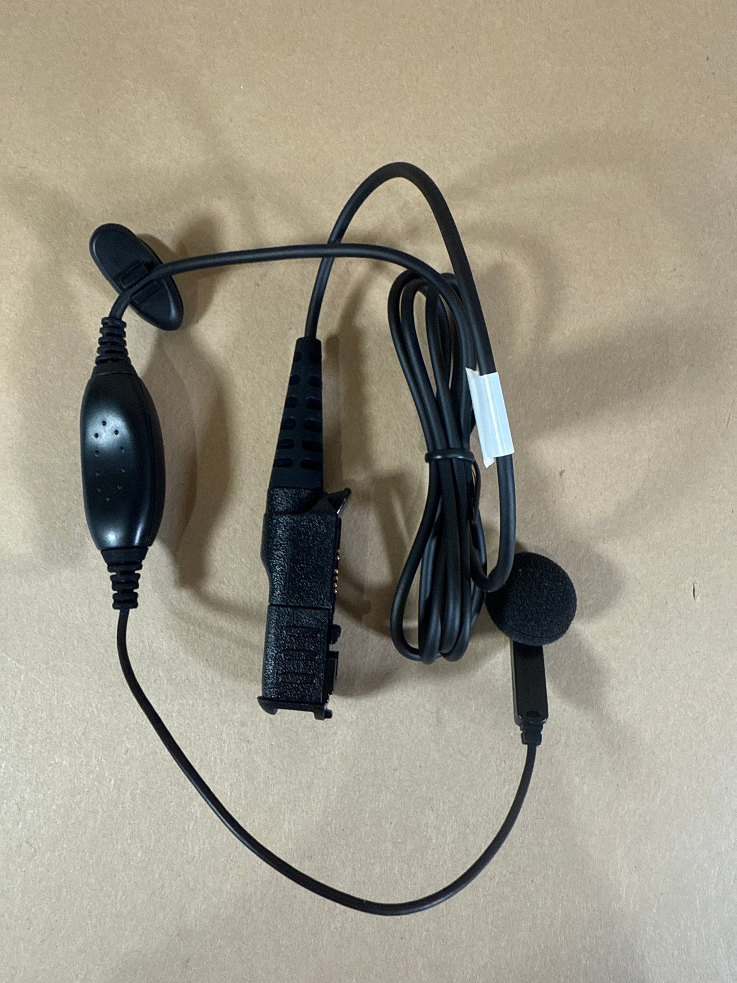 New Motorola XPR 3300e Two Way Radio Walkie-Talkie Complete AAH02RDC9VA1AN