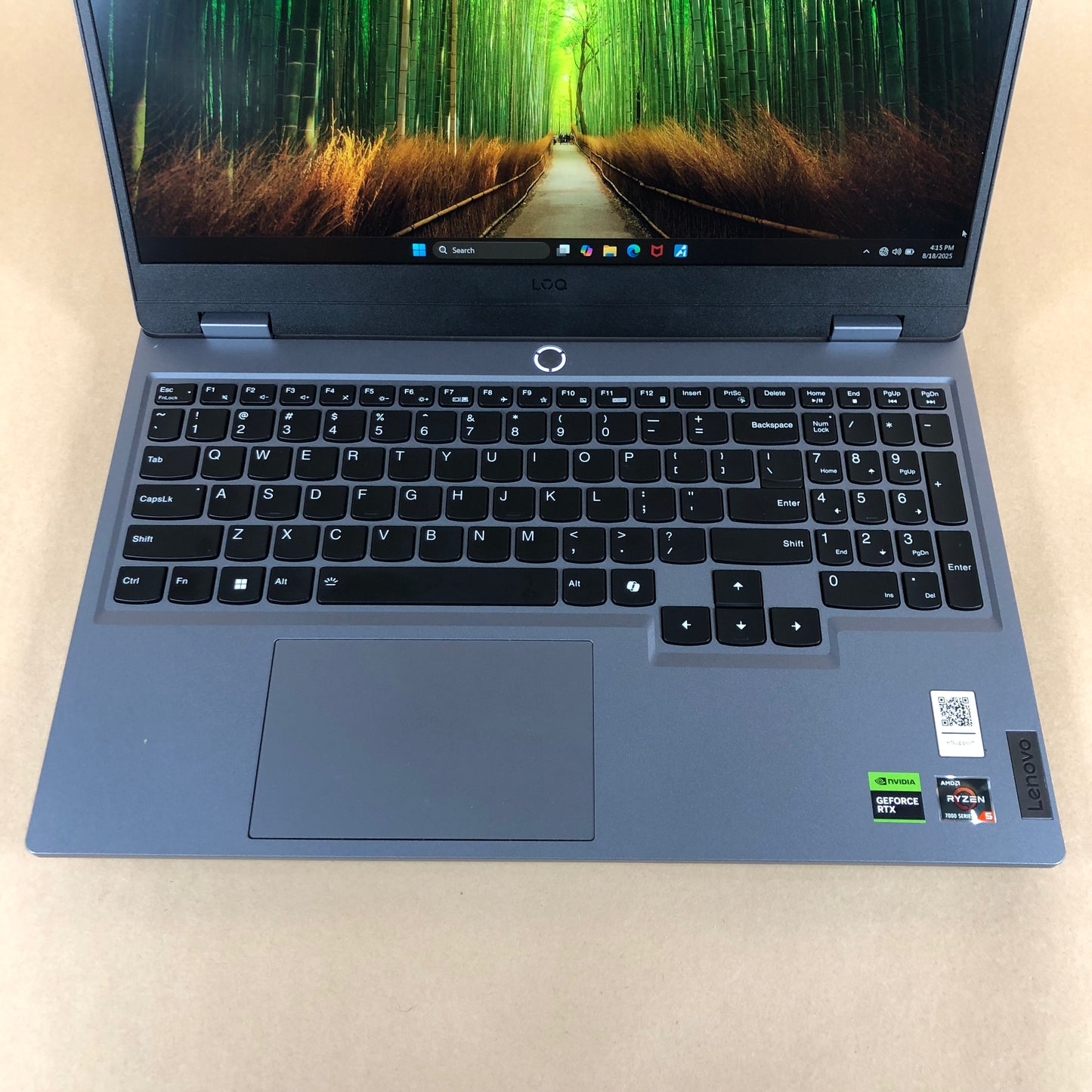 Lenovo LOQ 15ARP9 15.6" Ryzen 5 7235HS 28GB 2TB SSD 512GB SSD GeForce RTX 3050
