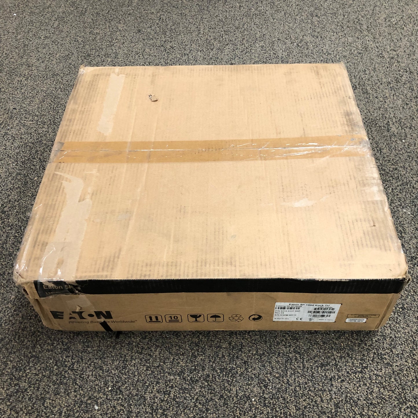 New Eaton 5P 1000 Rack 1U Rack Mount UPS 9210-5137-00P