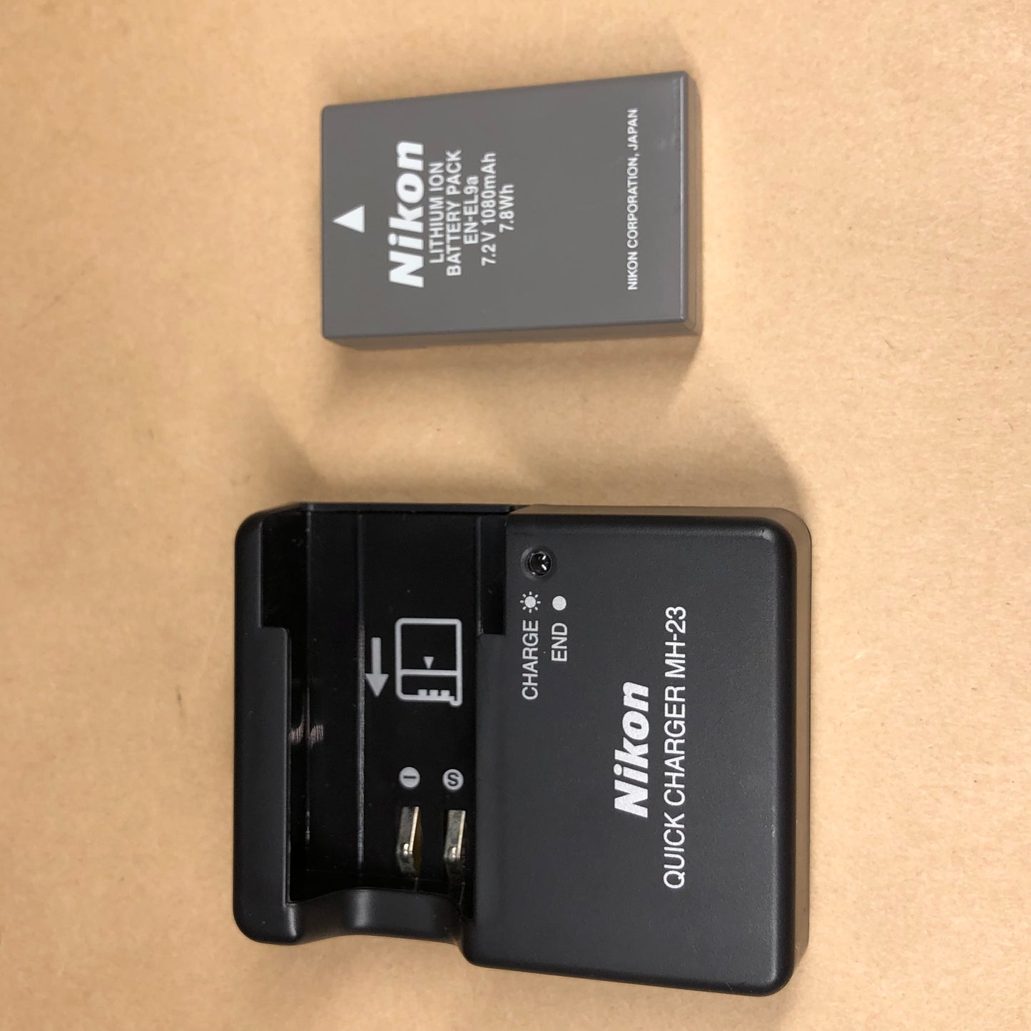 Nikon D5000 12.3MP D33697 Digital SLR DSLR Camera 514 Shutter Count