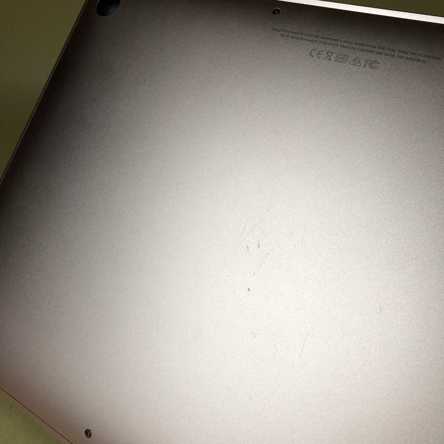 2017 Apple MacBook 13.3" i5 1.3GHz 16GB RAM 256GB SSD Rose Gold