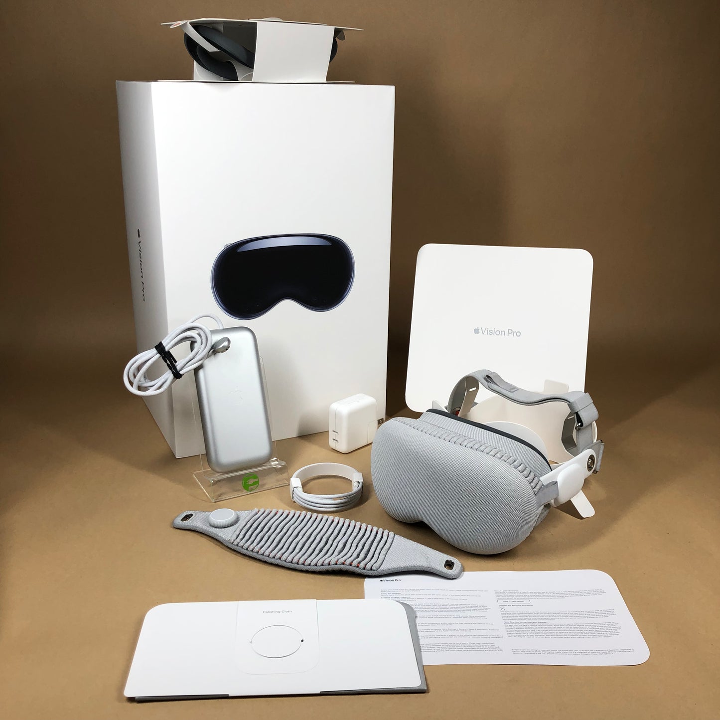 Apple Vision Pro 21W 512GB Solo Knit Band Dual Loop Band MQL93LL/A Apple Care +