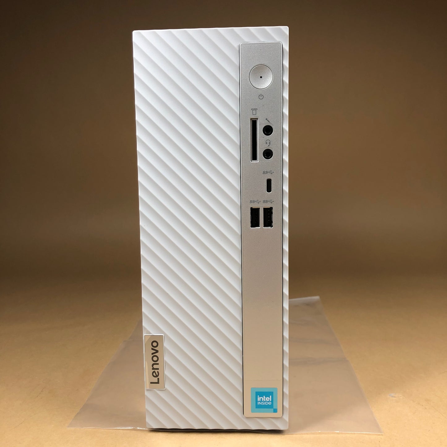 Lenovo ideaCenter Intel 300 3.90GHz 8GB RAM 512GB SSD