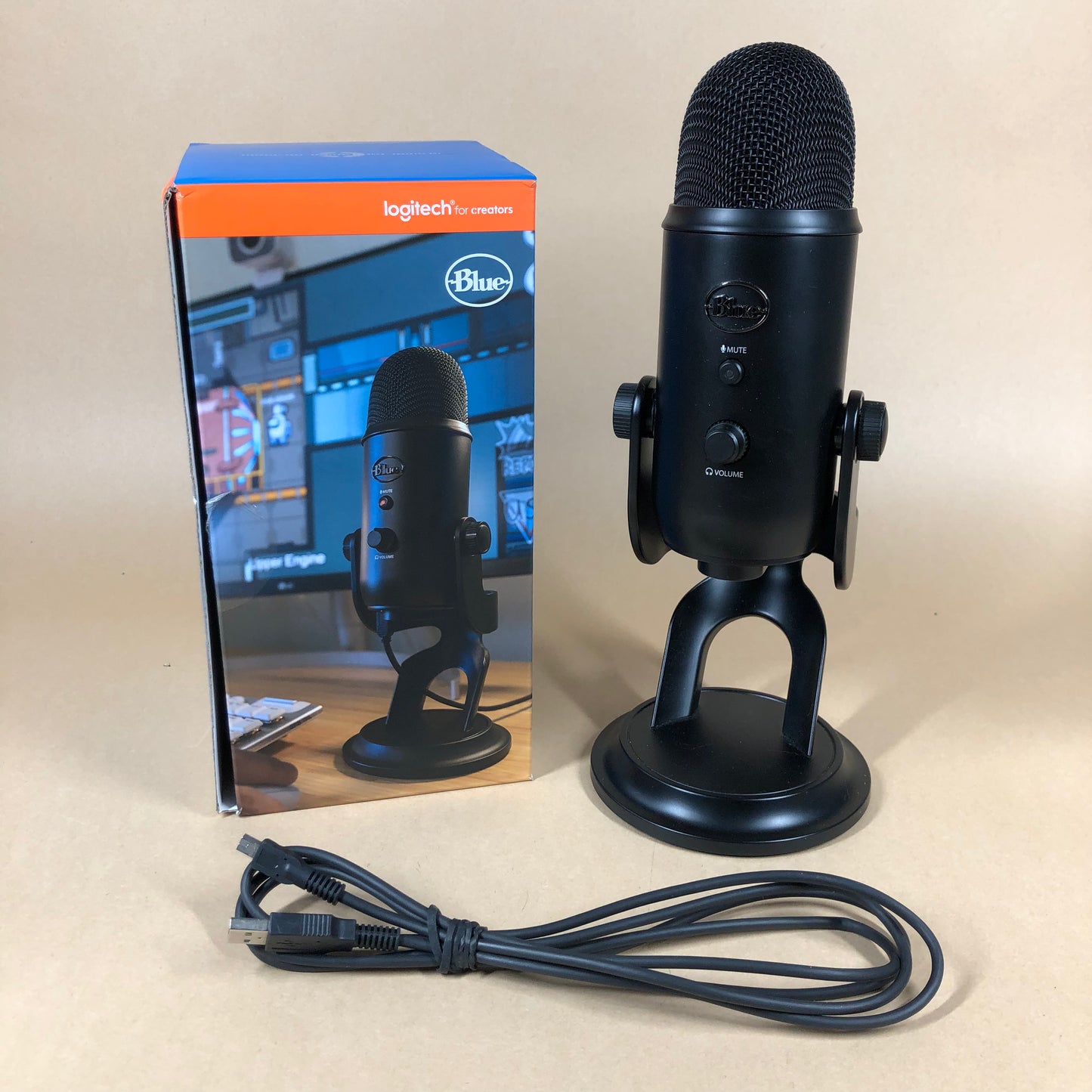 Logitech Blue Yeti Podcasting Streaming Microphone USB