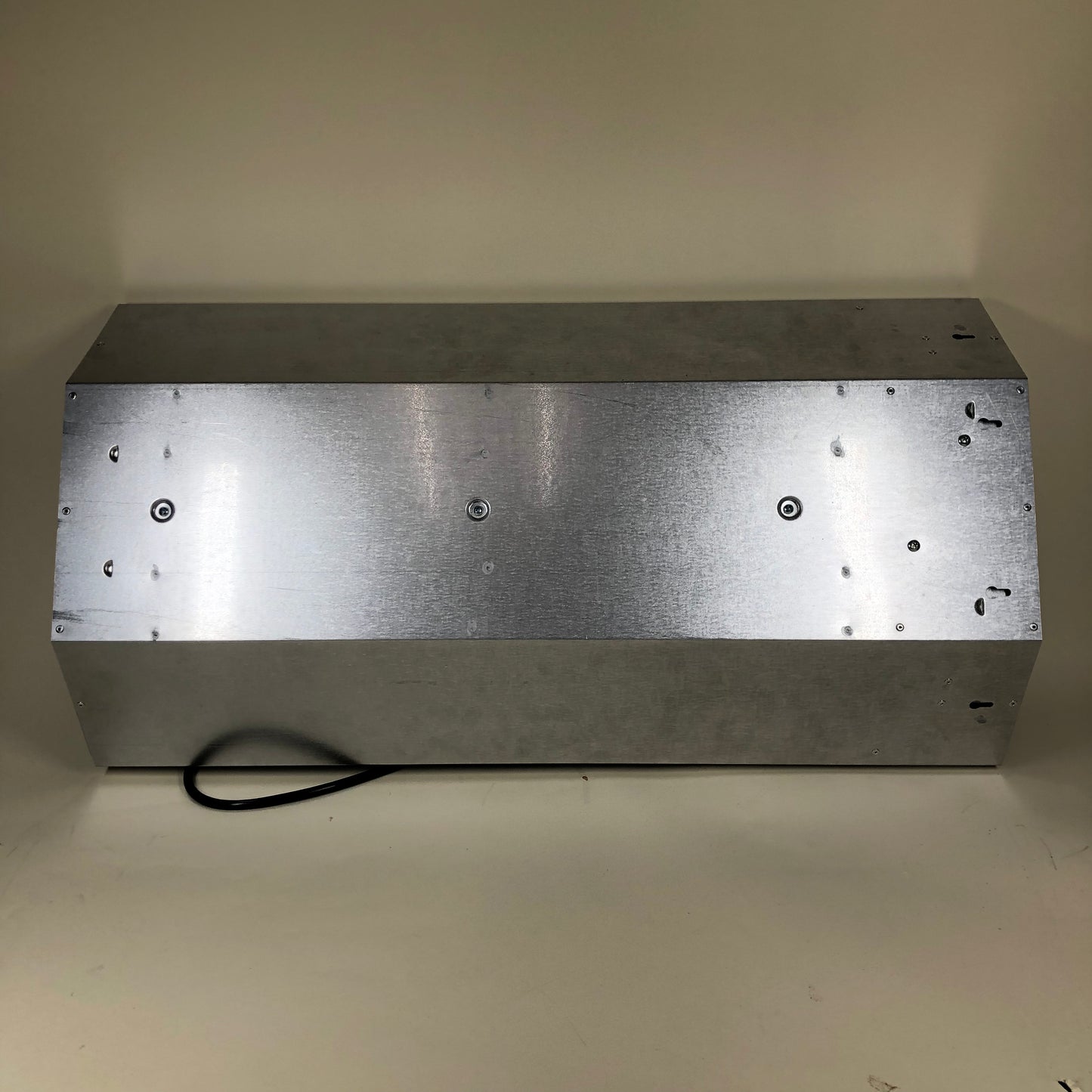 New Gilbert Electric Insect Light Trap Bug Killer 30.25"X 16"X 4.75" 601TJ-SC