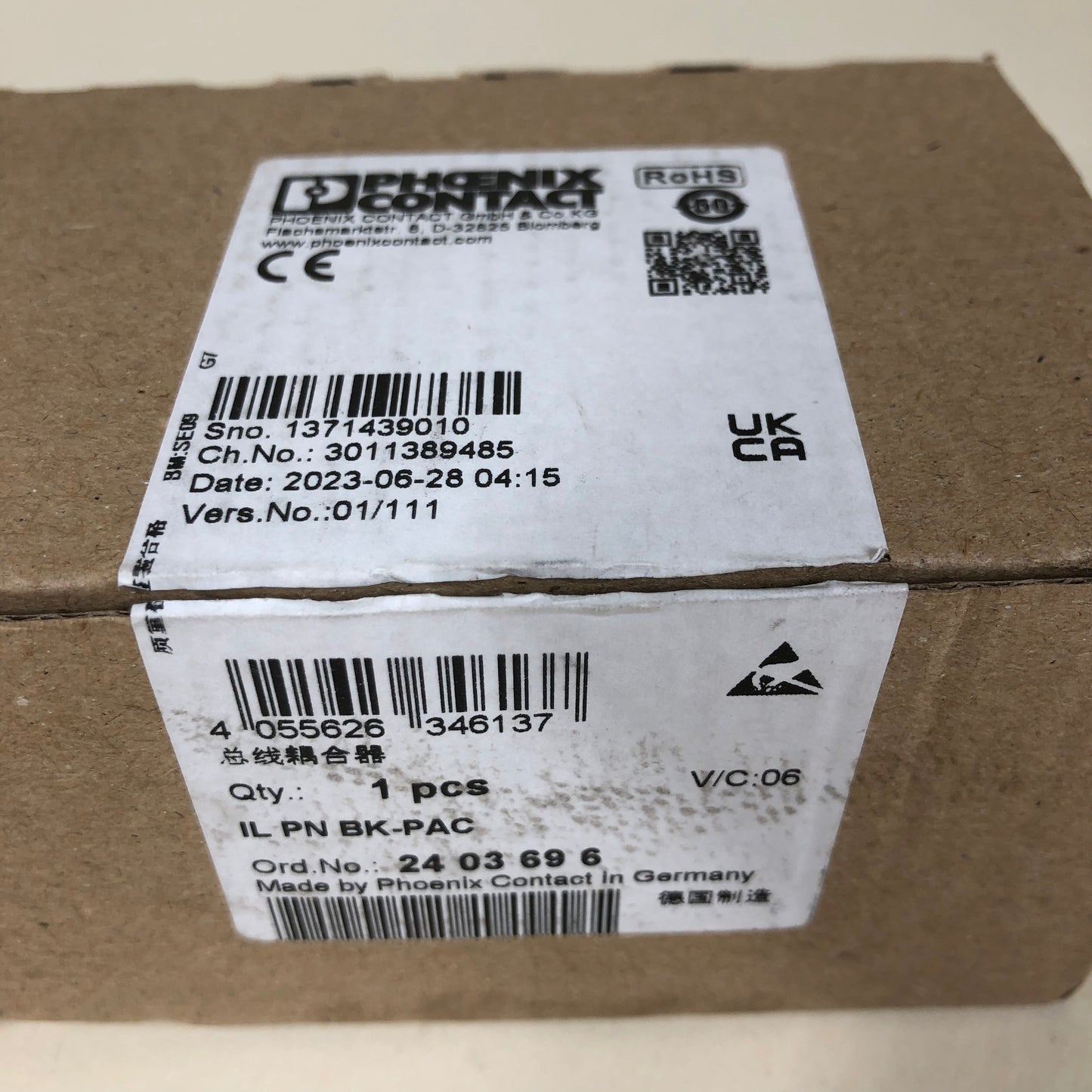 New PHOENIX CONTACT Bus Coupler 2403696