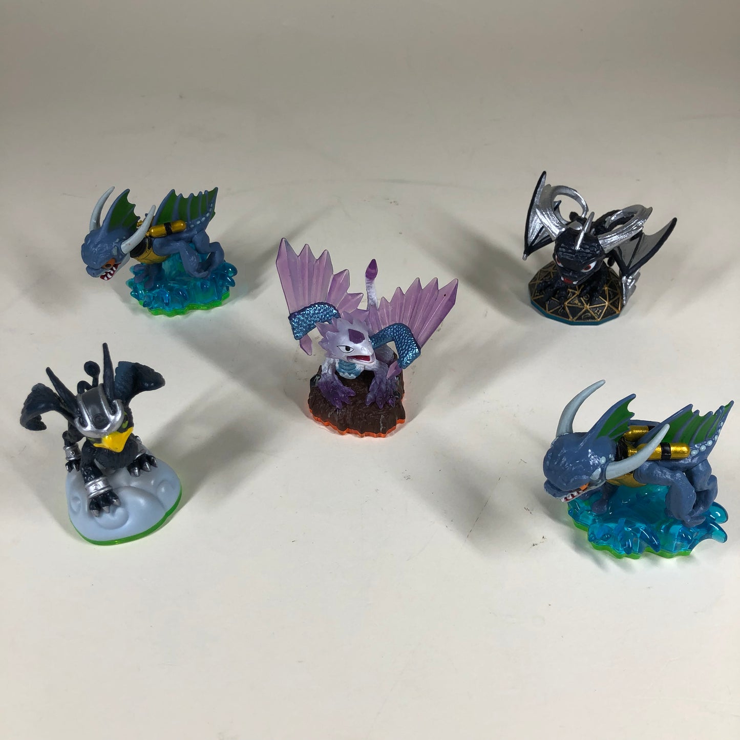 Nintendo XBox PlayStation Skylanders 37 Misc Playable Figurines and Portal of Power