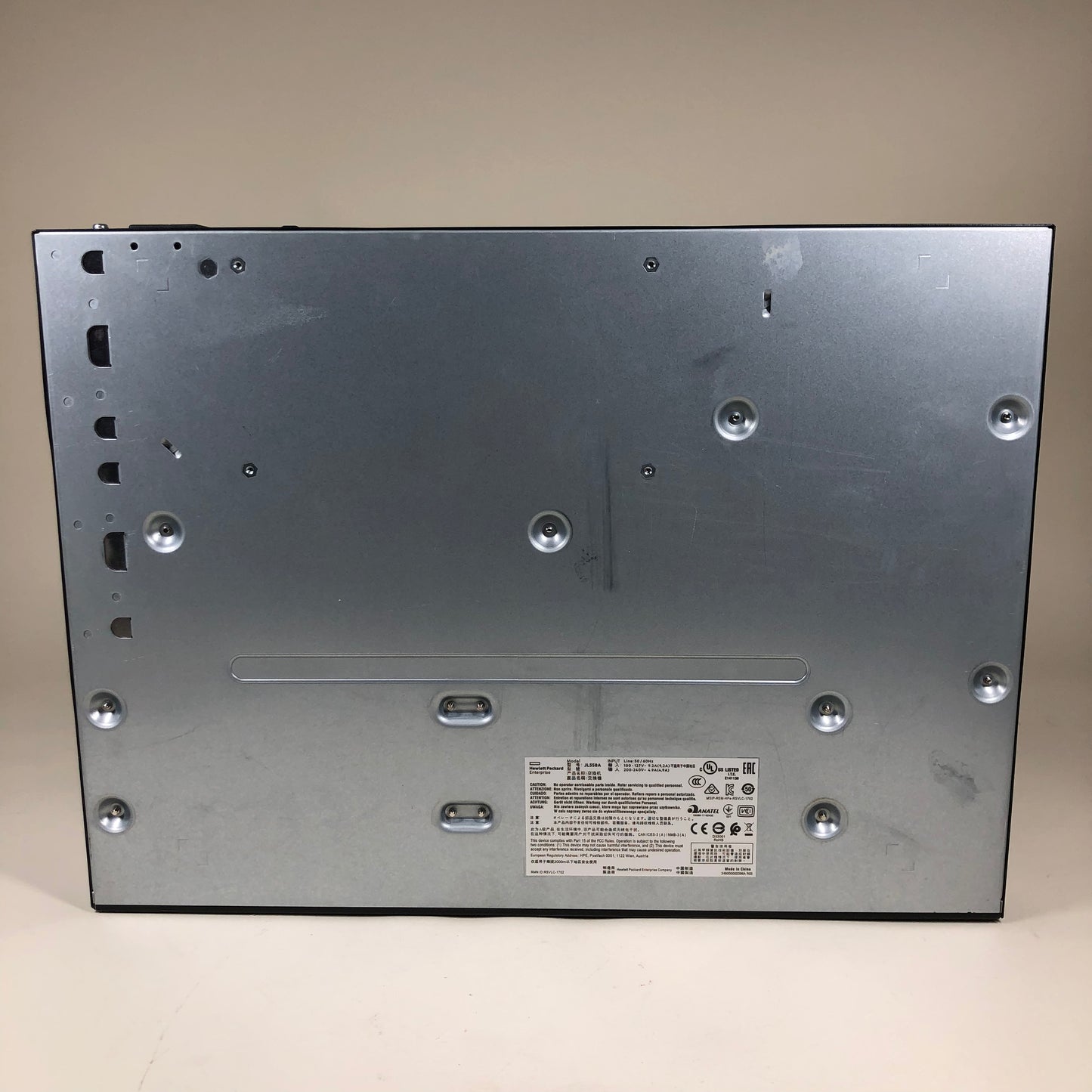 Aruba JL558A 2930F 48 Port Switch