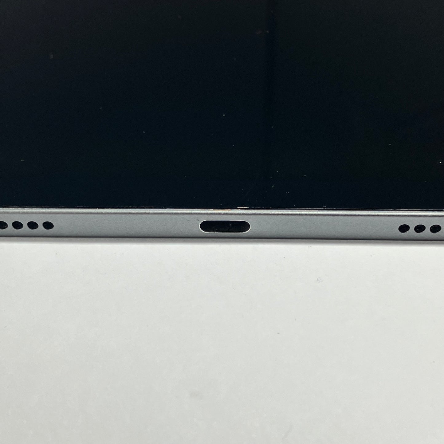 WiFi Only Apple iPad Pro 11" 3rd Gen 256GB Space Gray MHQU3LL/A