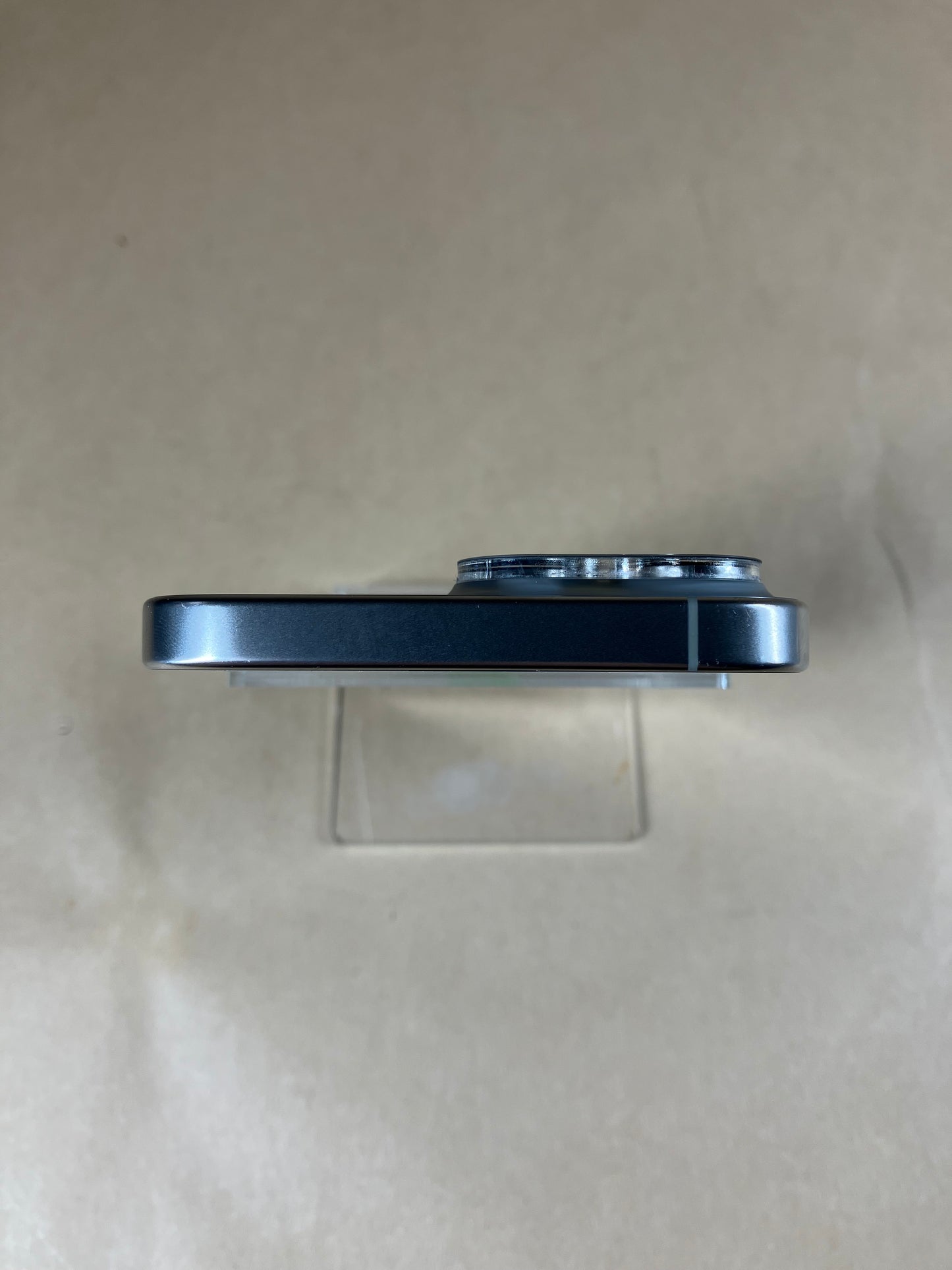 Unlocked Apple iPhone 16 Pro Max 256GB Natural Titanium MYW63LL/A