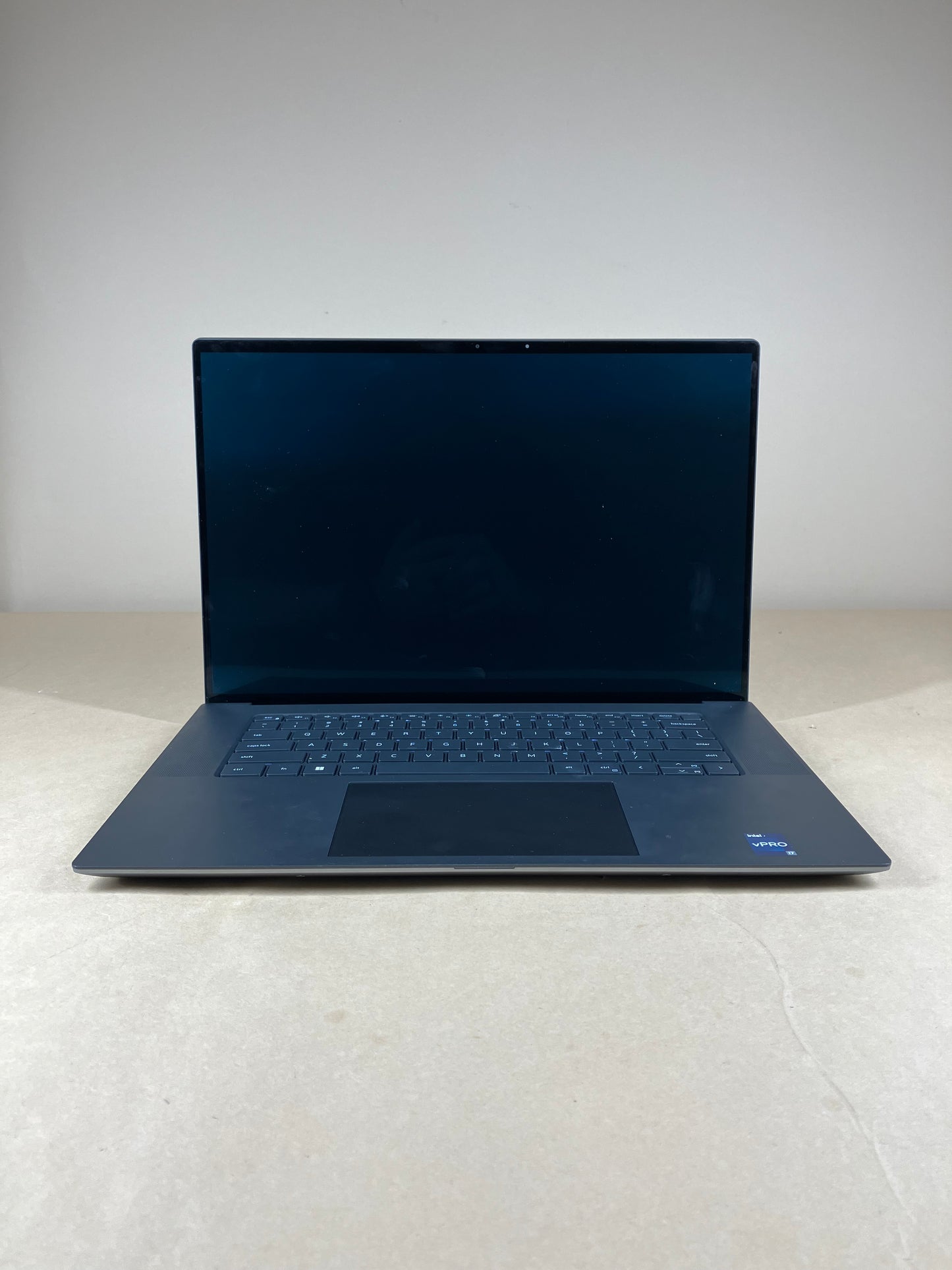 Dell Precision 5680 16" i7-13800H 2.5GHz 32GB RAM 2TB SSD RTX A1000