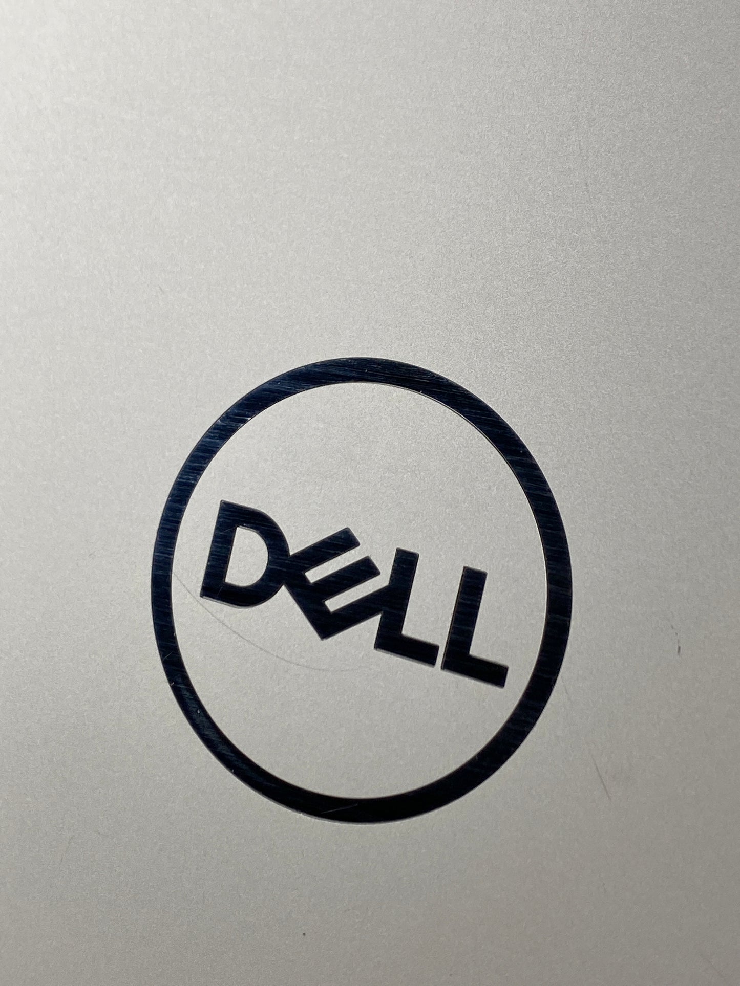 Dell XPS 15 9510 15.6" i7-11800H 2.3GHz 16GB RAM 512GB SSD RTX 3050