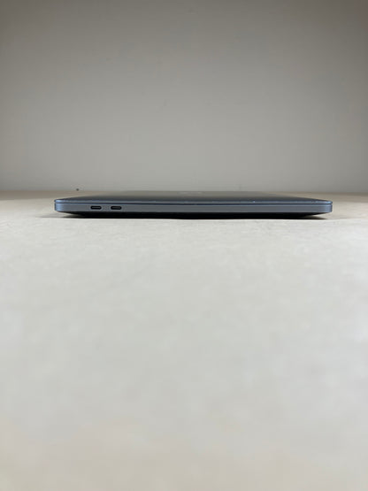 2020 Apple MacBook Pro 13.3" M1 8C GPU 3.2GHz 8GB RAM 256GB SSD MYD82LL/A