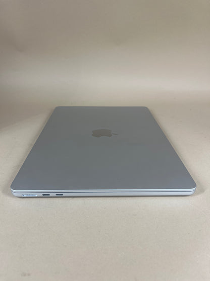 2022 Apple MacBook Air 13 M2 3.5GHz 8GB RAM 256GB SSD Silver A2681 Cycle Count 6