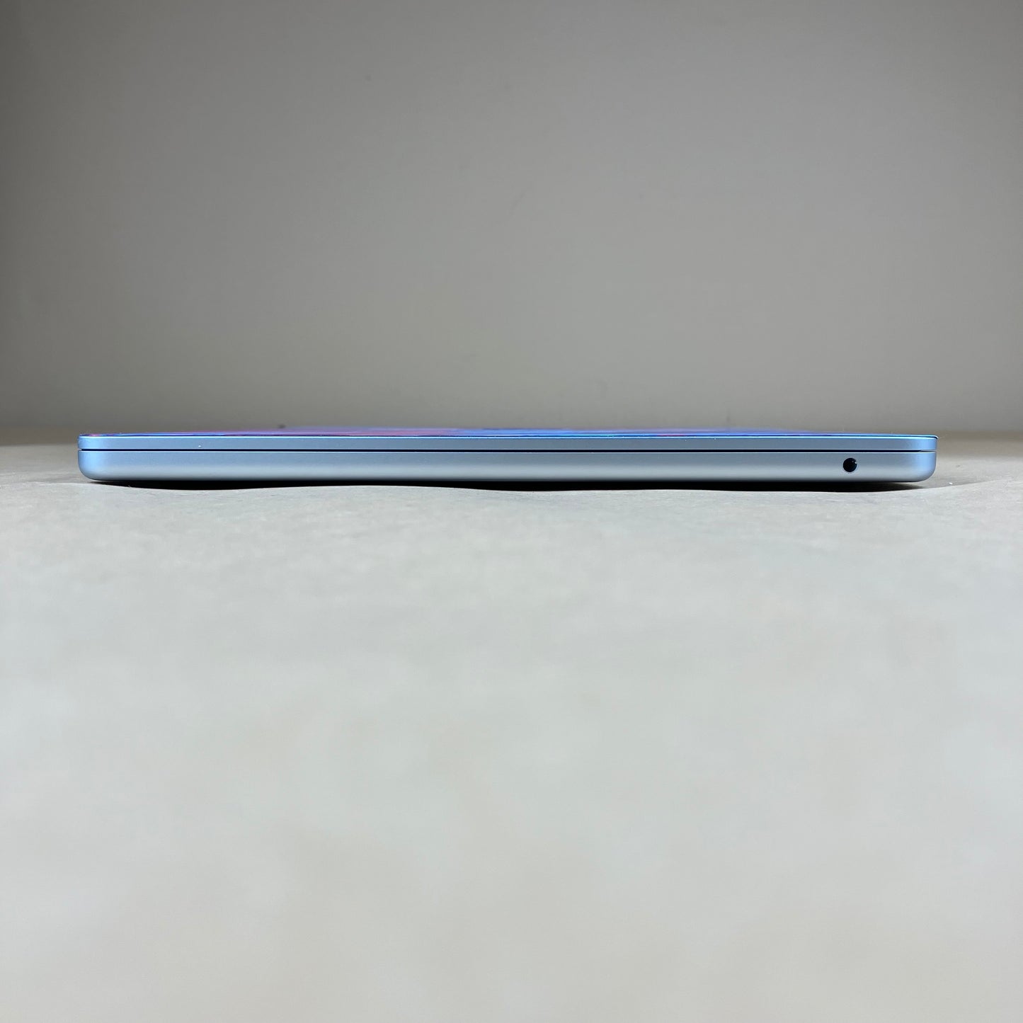 2025 Apple MacBook Air 13.6" M4 8C GPU 4.5GHz 16GB RAM 256GB SSD A3240