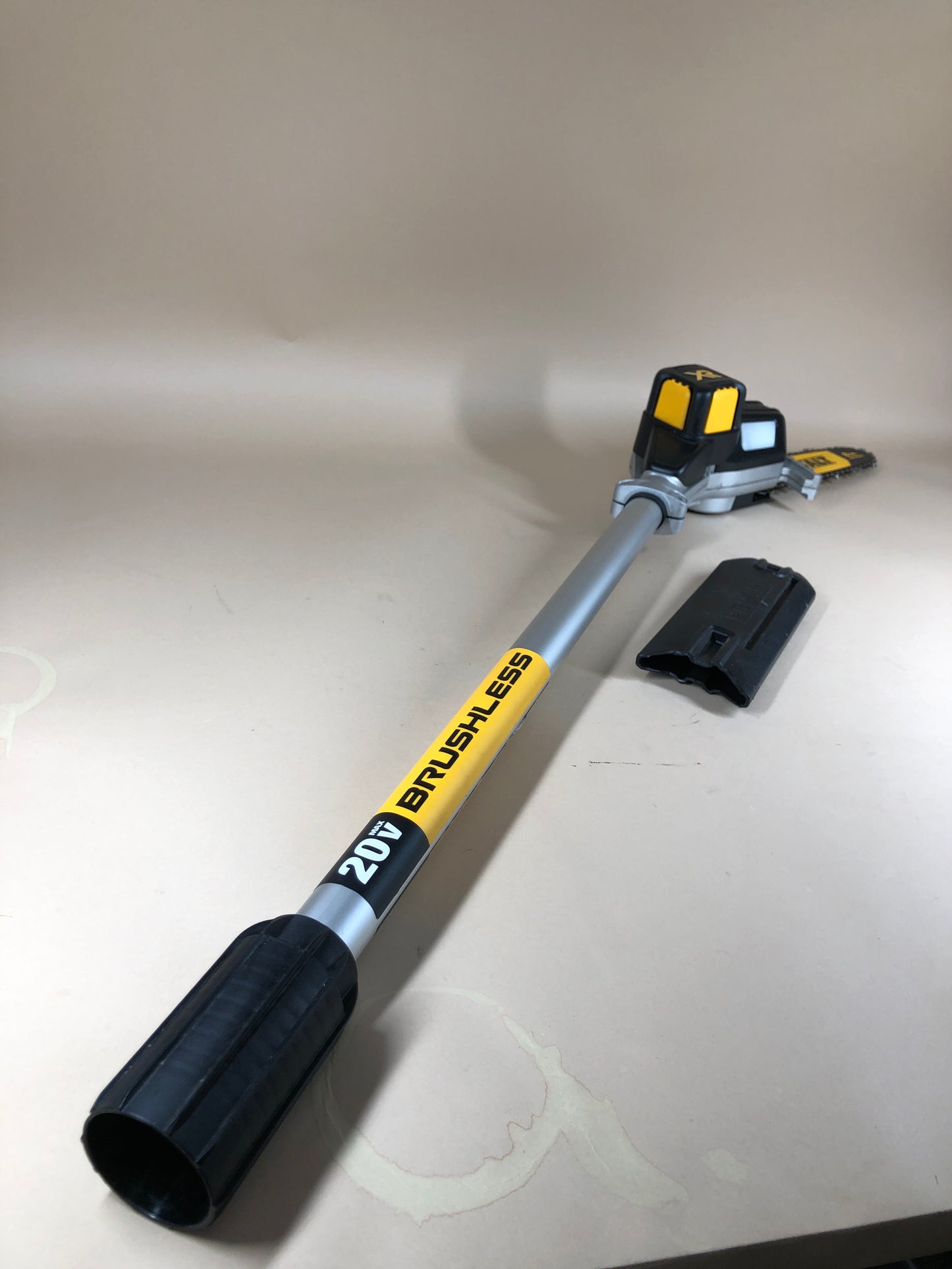 DeWalt DCPS620 20V Pole Saw