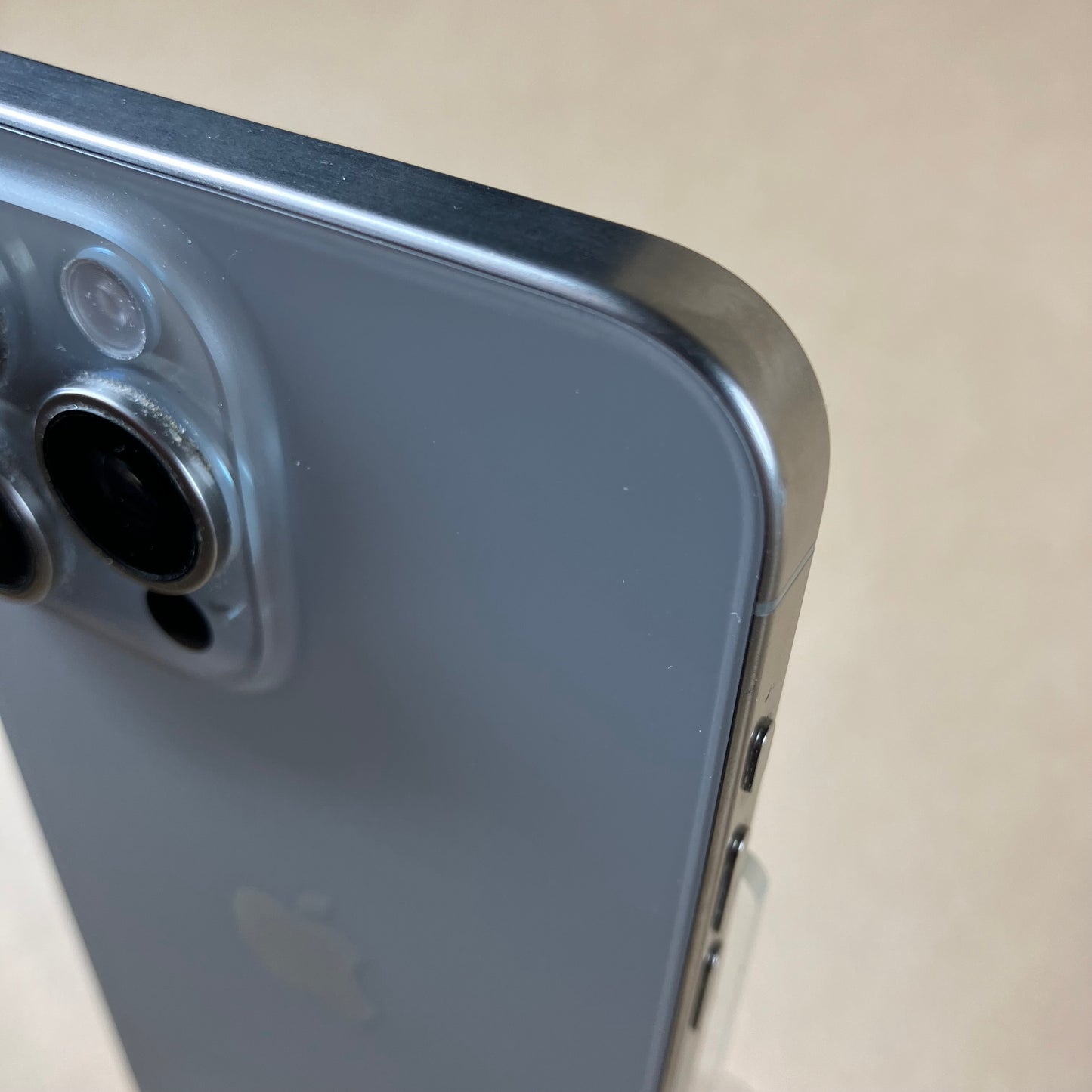 Unlocked Apple iPhone 15 Pro Max 256GB Natural Titanium MU683LL/A