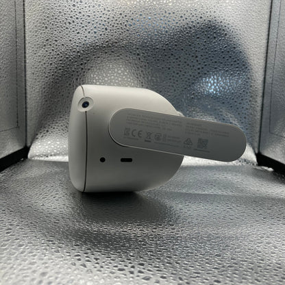 Oculus Quest 2 64GB VR Headset Only KW49CM