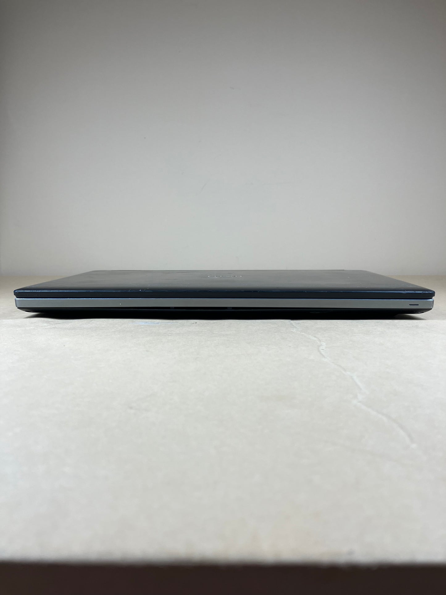 Dell Precision 7530 15.6" i7-8850H 2.6GHz 16GB RAM NO SSD Quadro P1000 NO OS