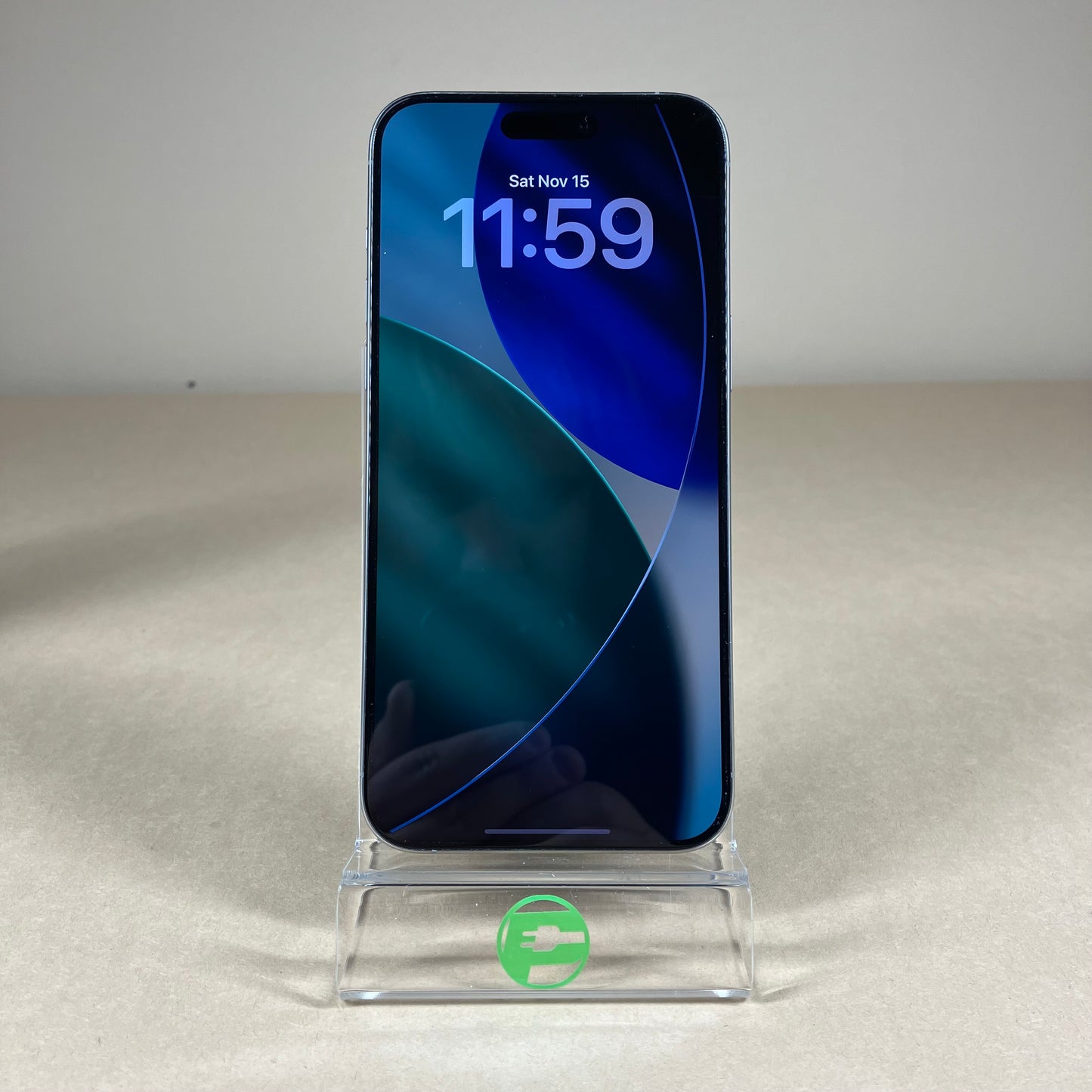 Unlocked Apple iPhone 15 Pro Max 256GB Natural Titanium MU683LL/A