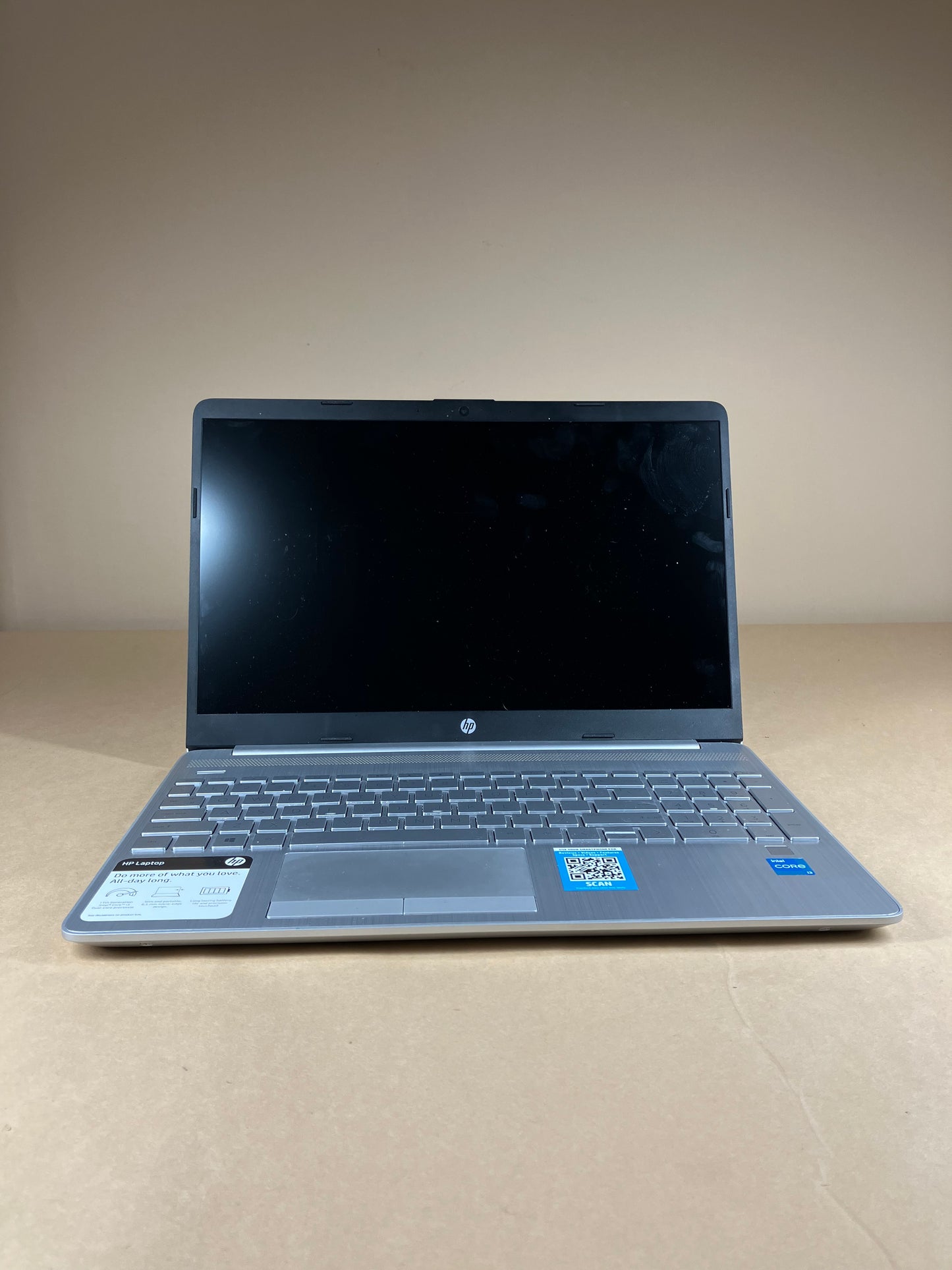 HP Laptop 15-DW3033DX 15.6" i3-1115G4 3.0GHz 8GB RAM 256GB SSD