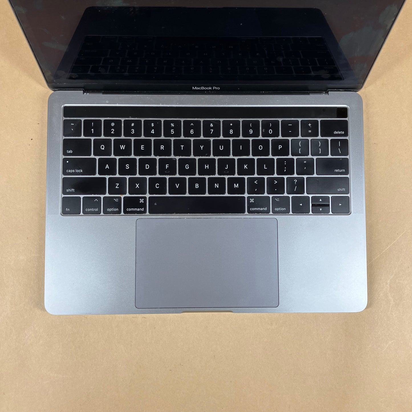 2017 Apple MacBook Air 13.3" i5 3.1GHz 8GB RAM 256GB SSD Space Gray A1706