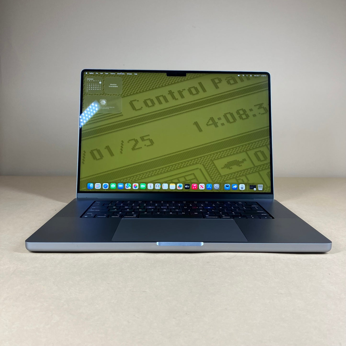 2023 Apple MacBook Pro 16" M2 Pro 19C GPU 3.5GHz 16GB RAM 512GB SSD A2780