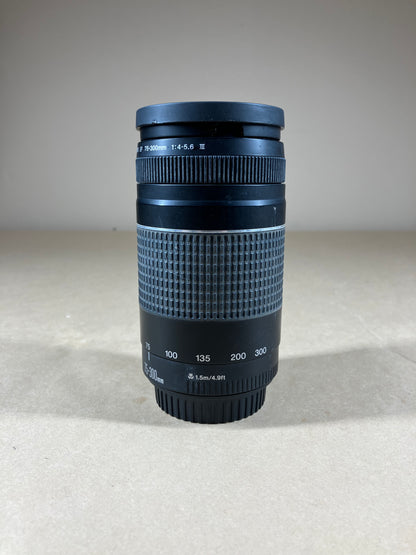 Canon EF Zoom Lens 70-300mm f/1.4-5.6 III