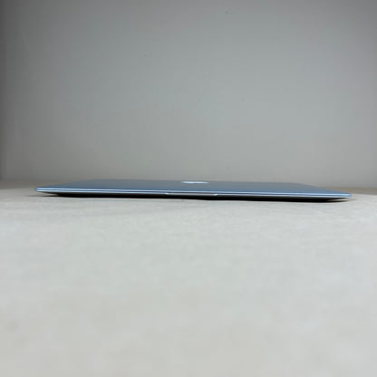 2017 Apple MacBook Air 13.3" i5 1.8GHz 8GB RAM 128GB SSD Silver A1466