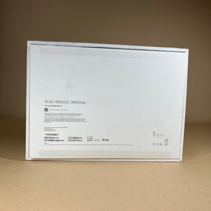 2025 Apple MacBook Air 13.6" M4 8C GPU 4.5GHz 16GB RAM 256GB SSD A3240