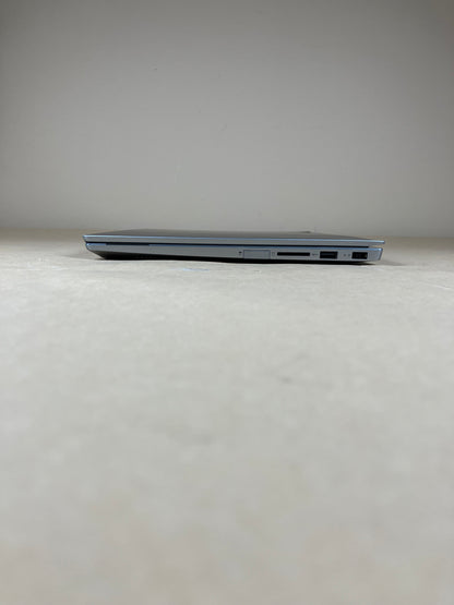 Lenovo ThinkBook 14-IIL 13.3" i5-1035G1 1.2GHz 8GB RAM 256GB SSD