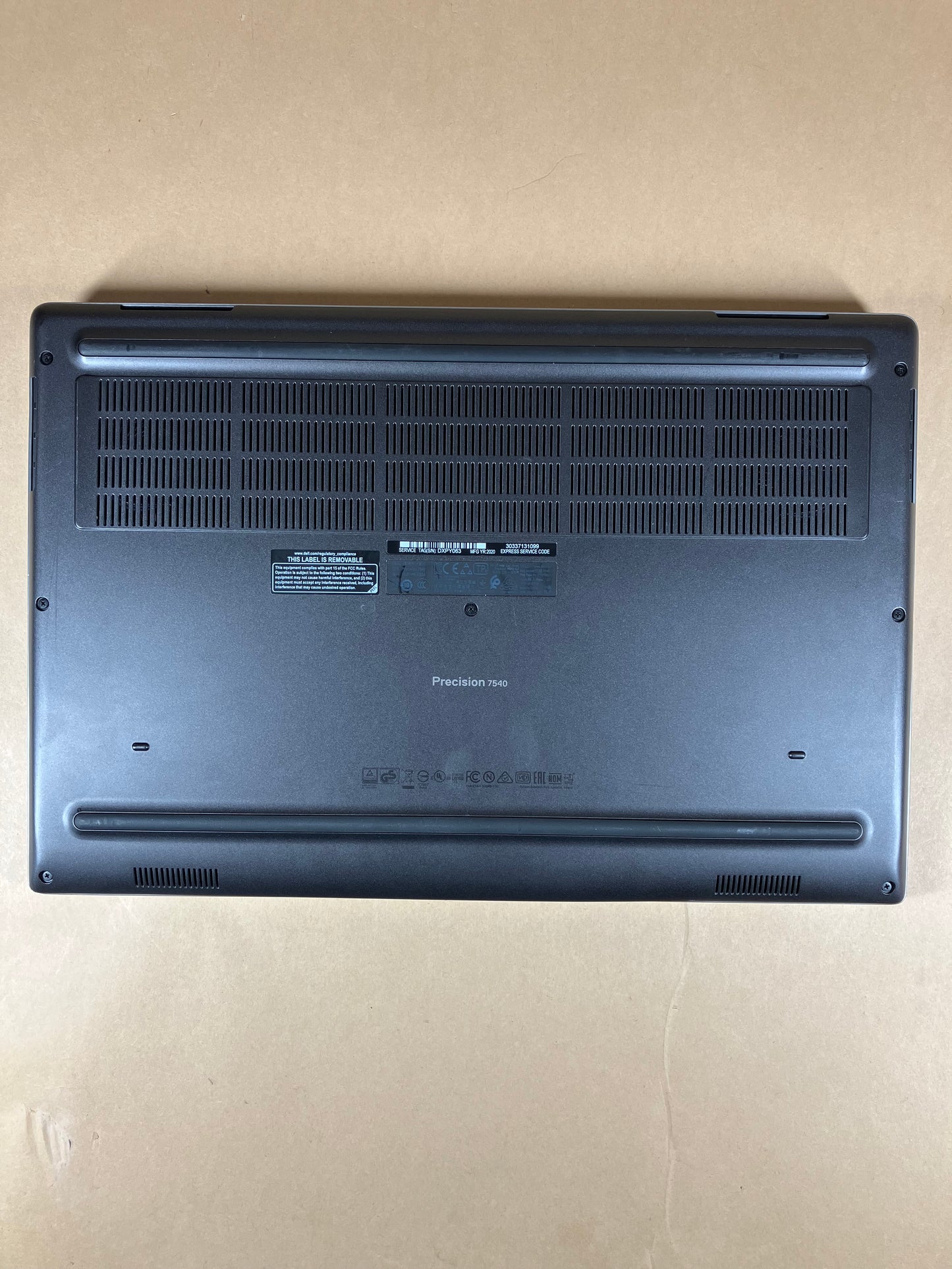 Dell Precision 7540 15.6" i7-9850H 2.6GHz 32GB RAM 512GB SSD Quadro T2000 WIN 11