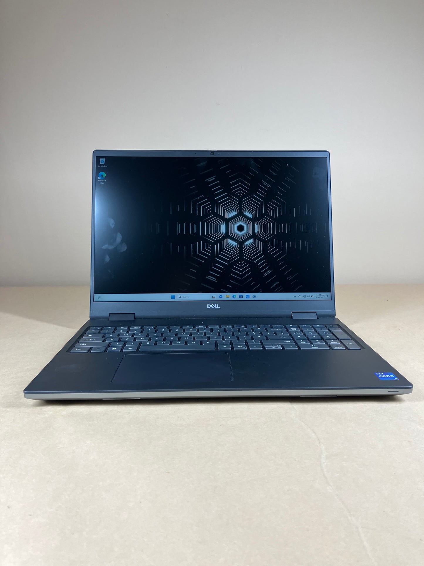 Dell Precision 7680 16"  i7-13850HX 2.1GHz 64GB RAM 512GB SSD RTX 1000