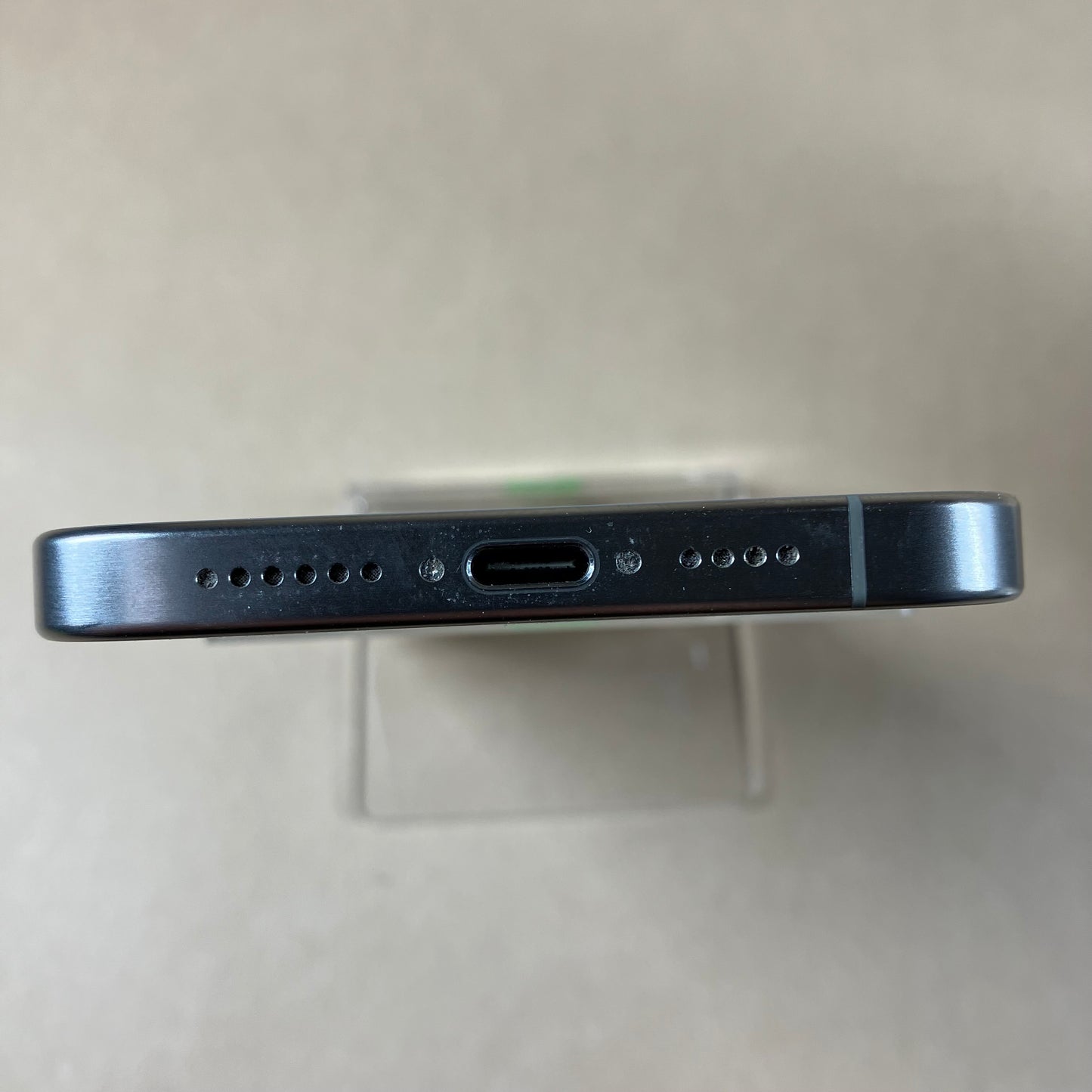 Unlocked Apple iPhone 15 Pro Max 256GB Natural Titanium MU683LL/A