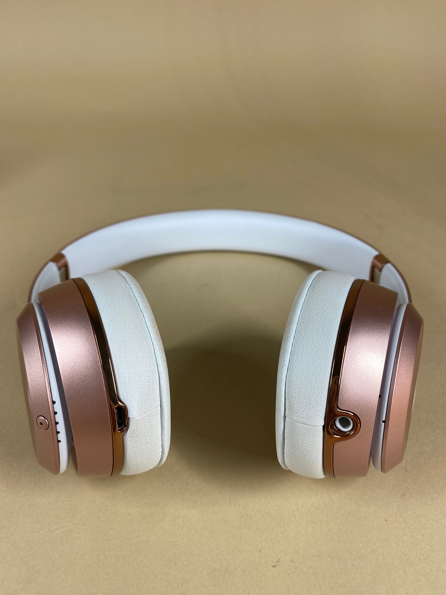 Beats Solo3 Wireless Over-Ear Bluetooth Headphones Rose Gold A1796