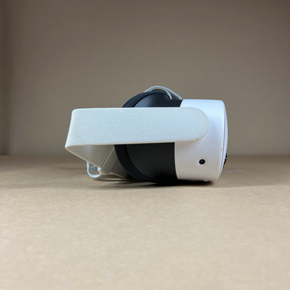 Meta Quest 3S 128GB Standalone All-in-One VR Headset
