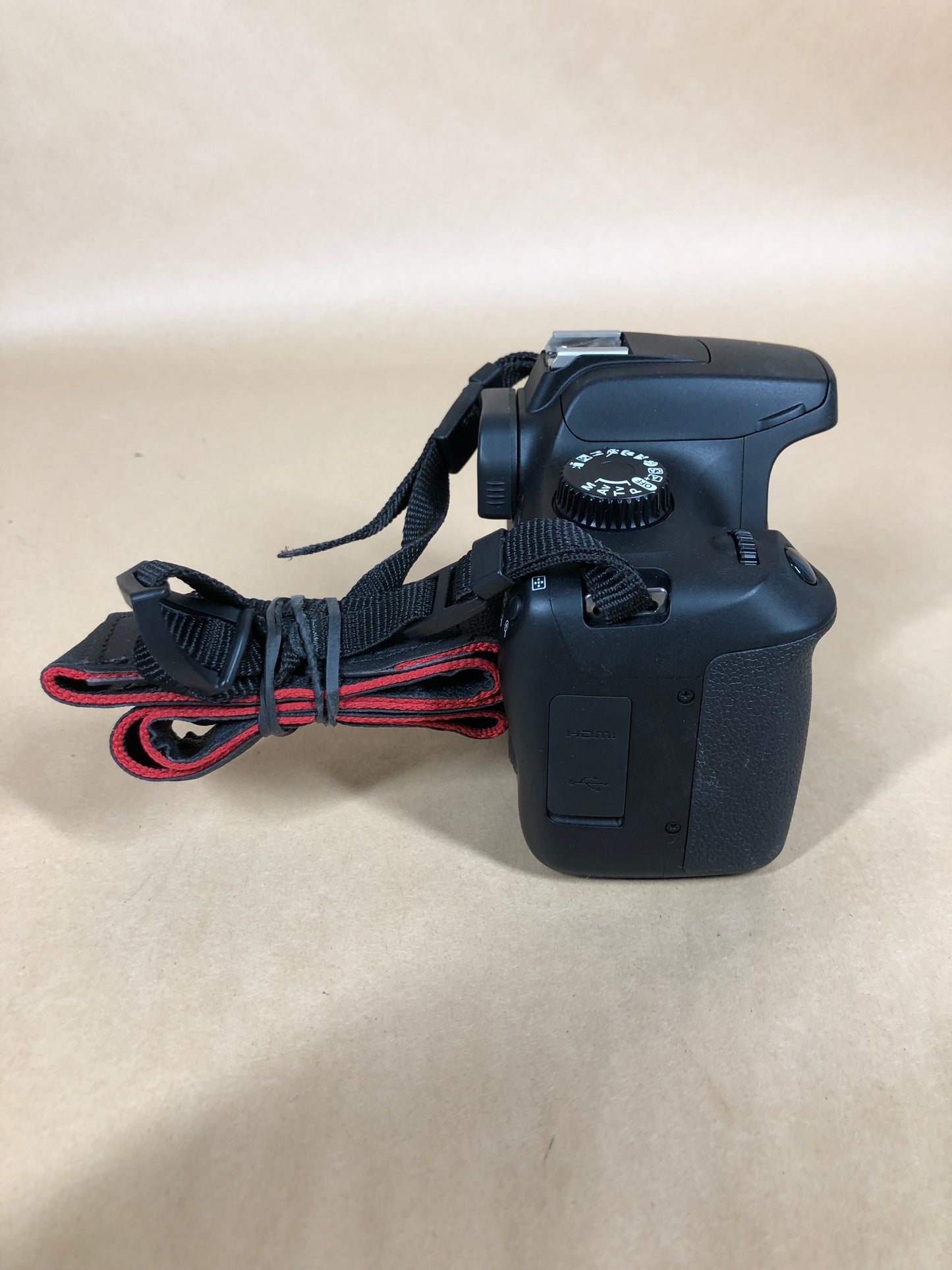 Canon EOS Rebel T100 18.0MP Digital SLR DSLR Camera