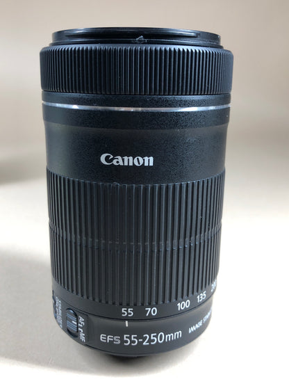 Canon EF-S Telephoto Zoom 55-250mm f/4.0-5.6 IS STM