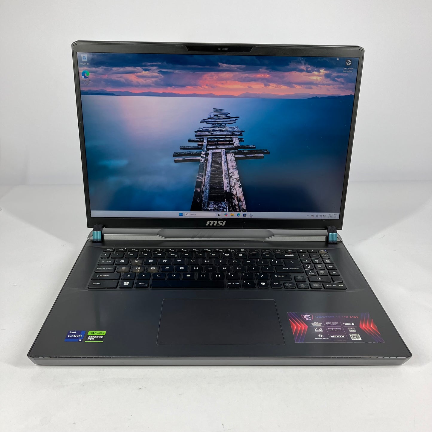 MSI Vector 17 HX A14V 17" i9-14900HX 2.3GHz 32GB RAM 1TB SSD GeForce RTX 4070