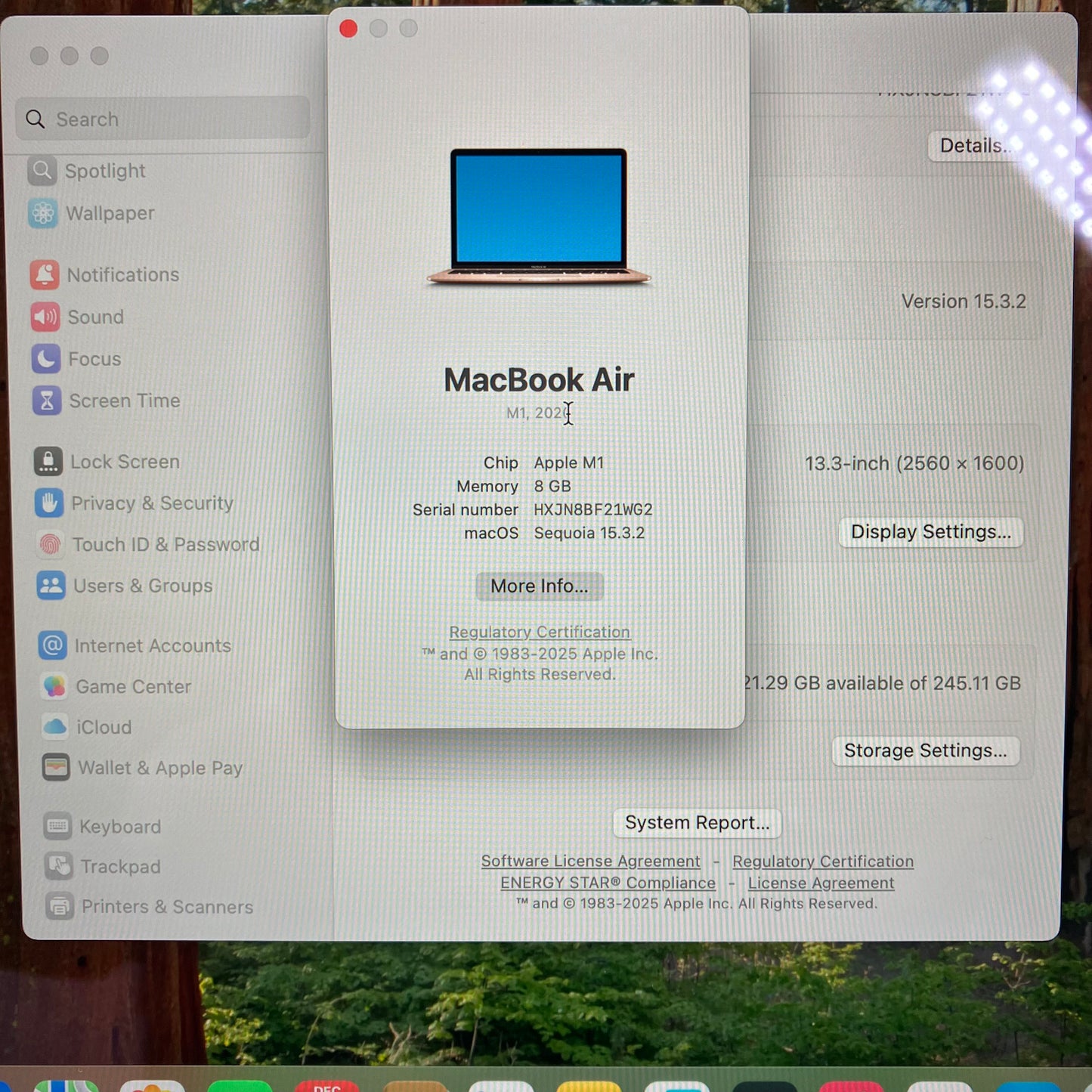 2020 Apple MacBook Air 13.3" M1 7 Core 3.2GHz 8GB RAM 256GB SSD MGND3LL/A