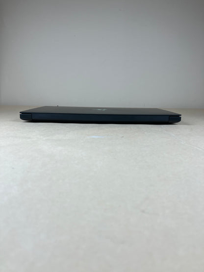 Razer Blade 15 RZ09-0369AE22 15.6" i7-10750H 16GB RAM 512GB SSD GeForce RTX 3060