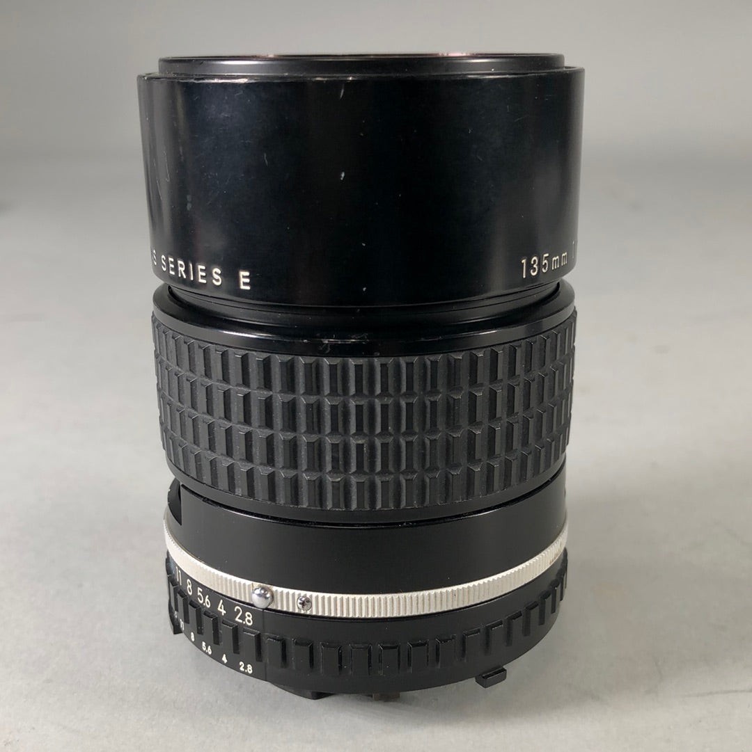 Nikon Telephoto 18-135mm f/2.8