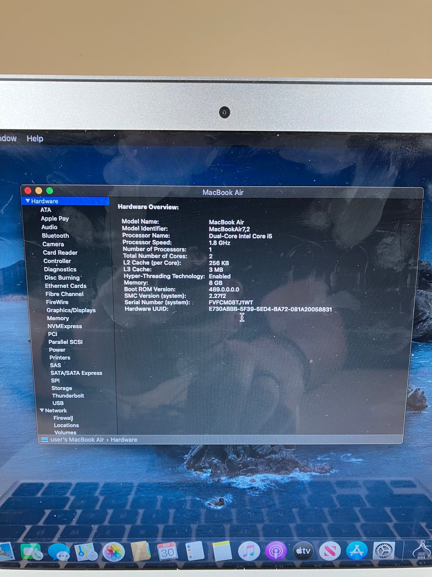 2017 Apple MacBook Air 13.3" i5 1.8GHz 8GB RAM 256GB SSD Silver A1466