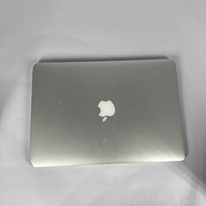 2017 Apple MacBook Air 13.3" i5 1.8GHz 8GB RAM 128GB SSD Silver A1466