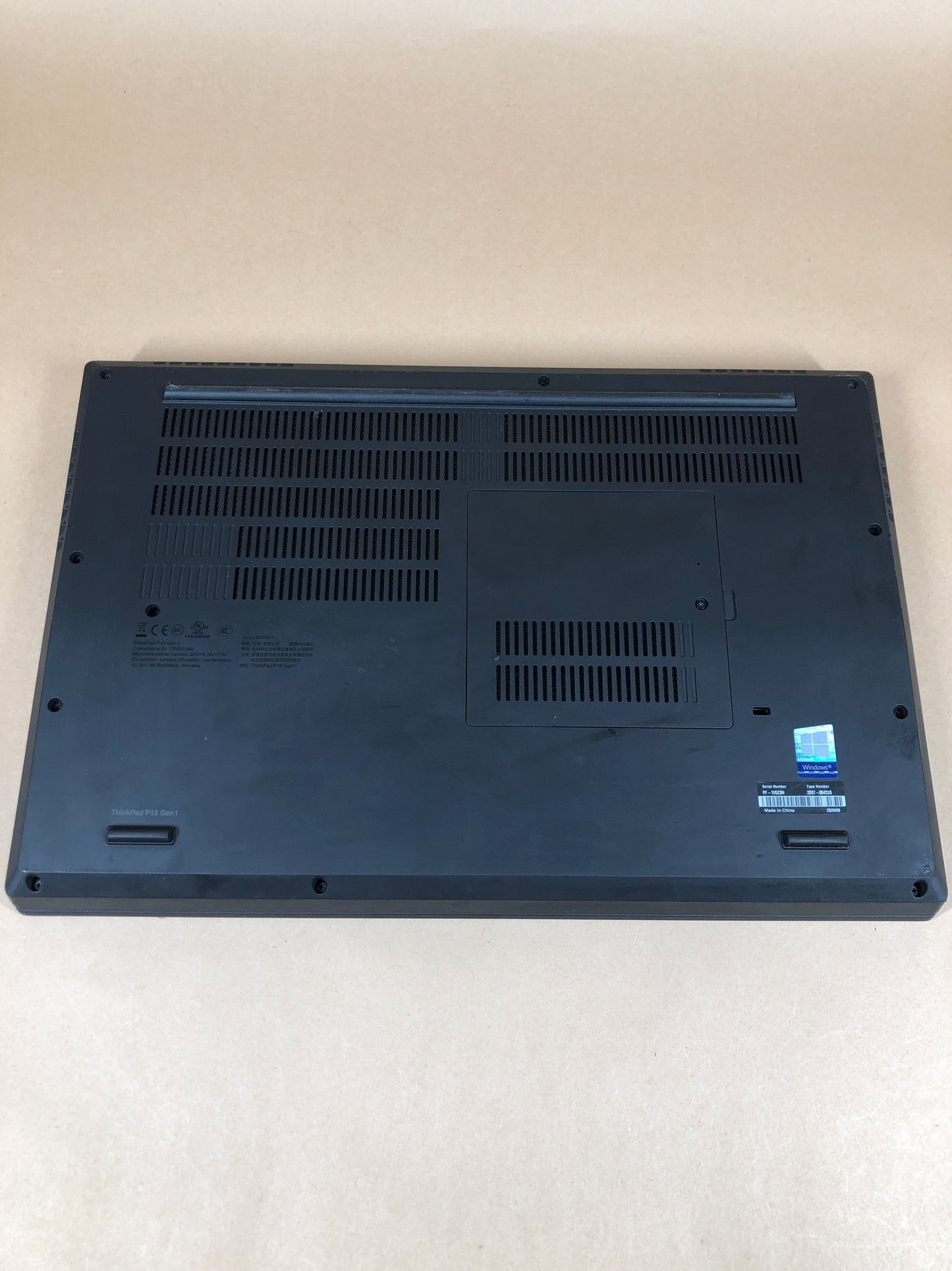 Lenovo ThinkPad P15 Gen 1 15" i7-10850H 2.7GHz 32GB RAM 512GB SSD Quadro T2000