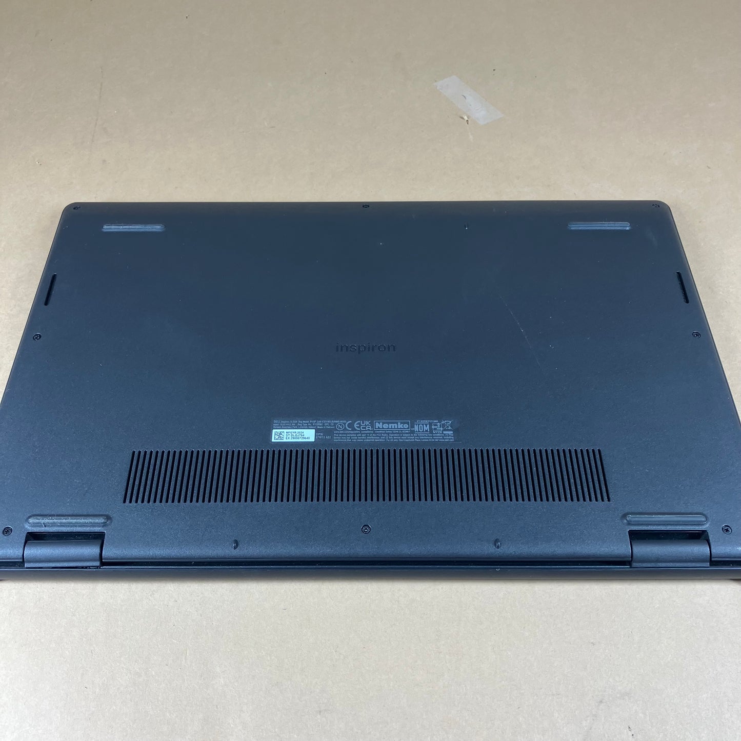 Dell Inspiron 15 3520 15.6" i5-1235U 1.3GHz 8GB RAM 512GB SSD