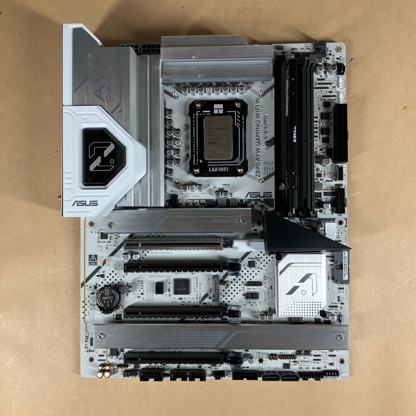 Asus Z890 AYM GAMING WIFI LGA 1851 ATX Ultra 7 265k 16GB DDR5 RAM NO SSD NO OS