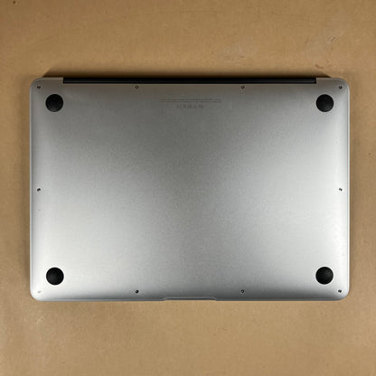 2017 Apple MacBook Air 13.3" i5 1.8GHz 8GB RAM 128GB SSD Silver A1466