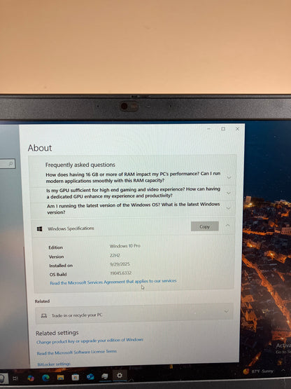 Lenovo ThinkPad P15v Gen 1 15.6" Xeon W-10855M 32GB RAM 256GB SSD Quadro P620