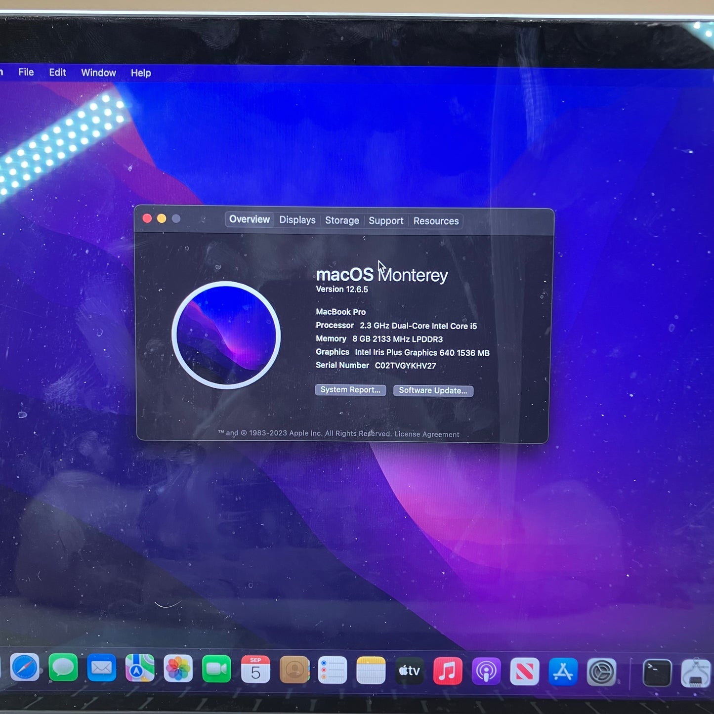 2017 Apple MacBook Pro 13.3" i5 2.3GHz 8GB RAM 128GB SSD Silver A1708
